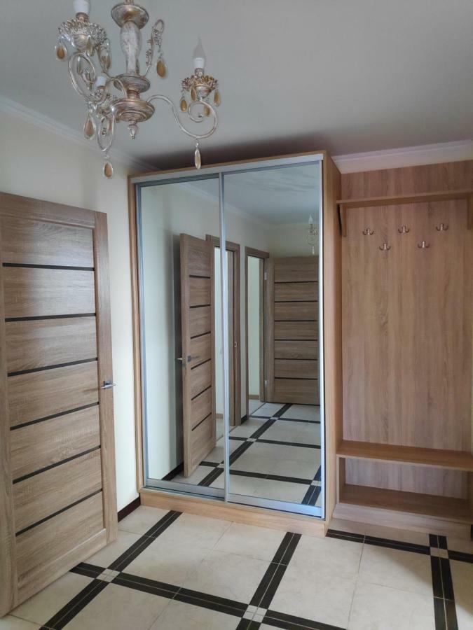 Chiernomorskie Apartamenty Odessa Exterior photo